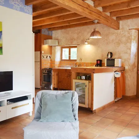 Holiday home With Pool In Ard Che Saint Alban Auriolles
